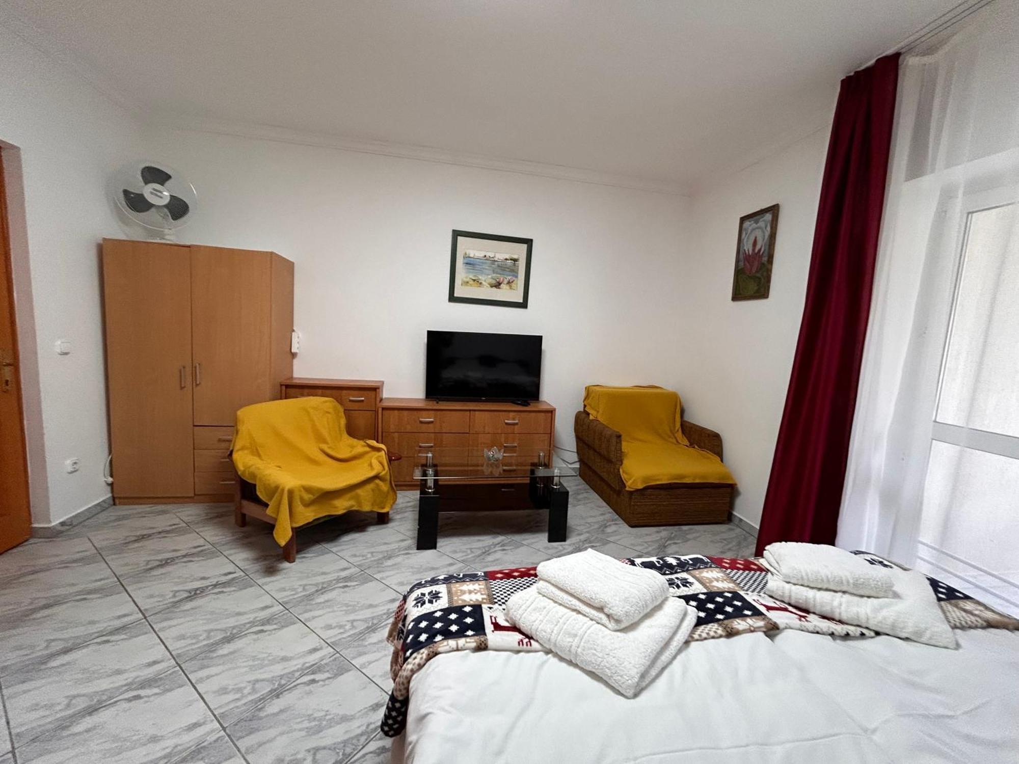 Heviz Kristaly Apartman Exterior photo